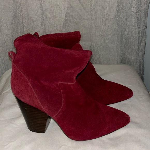 Urban Outfitters Reddish Burgundy Boots Ankle Length Size 8 Suede Leather - Picture 2 of 7